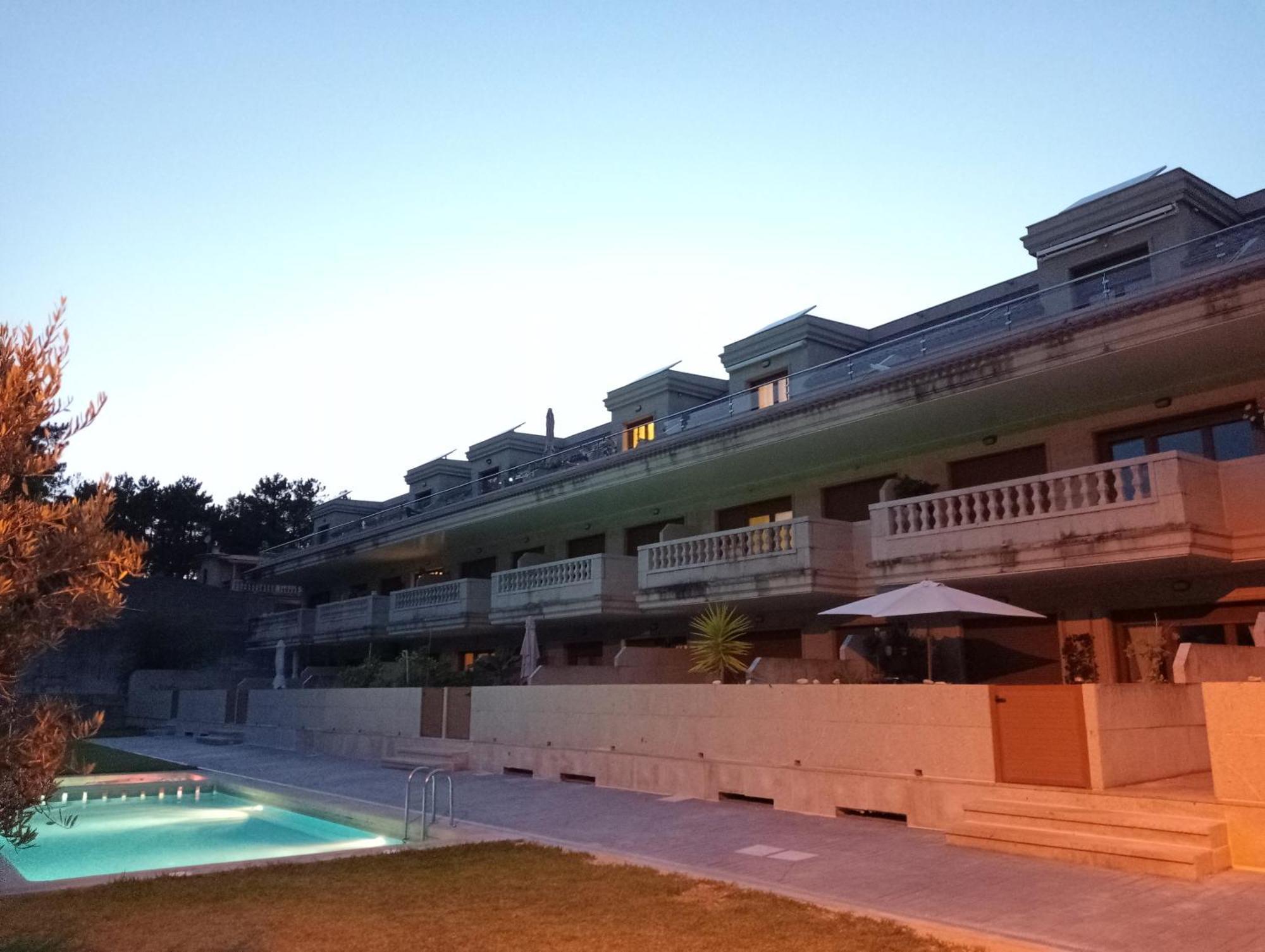 "Sanxenxo Holidays" Atico Con Garaje, Barbacoa Y Piscina A 5 Min Del Centro Exterior foto